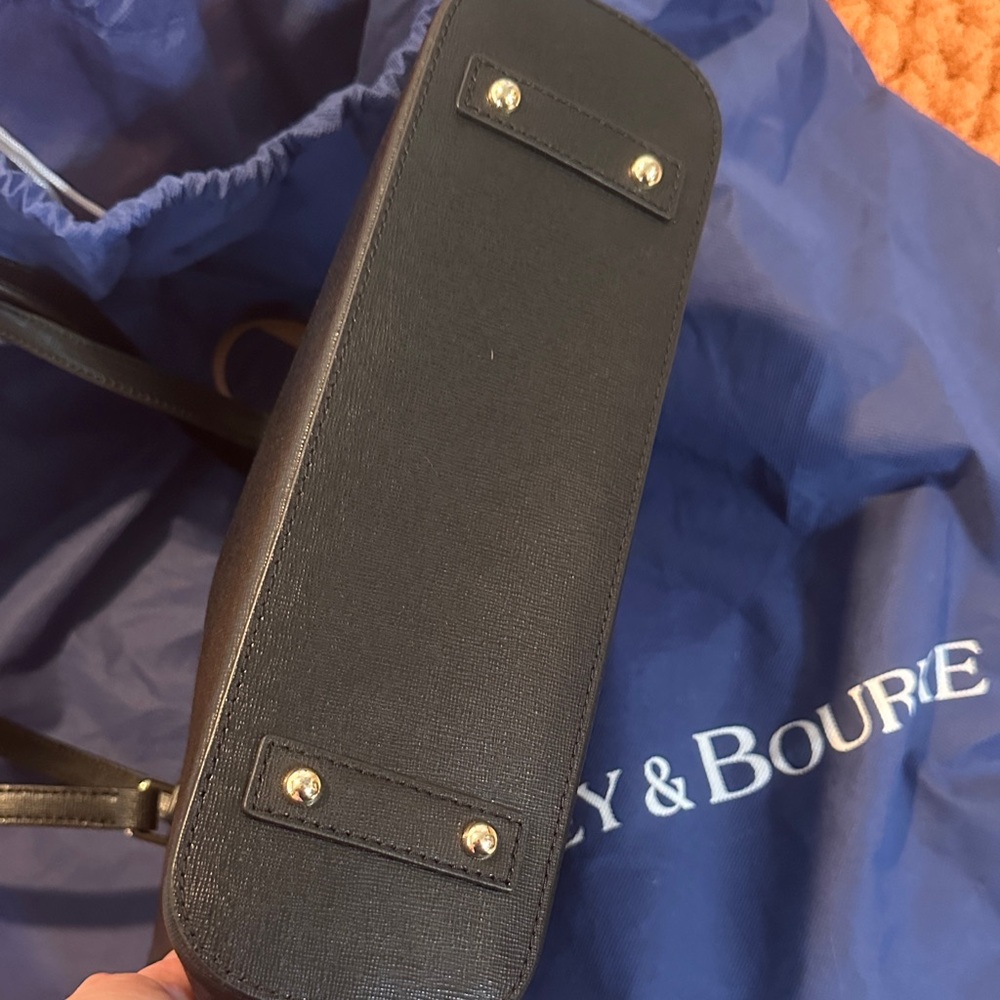 Dooney & Bourke Black Leather Tote Bag - Picture 5 of 8